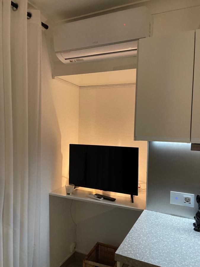 Cozy Studio On The Beach Antibes Extérieur photo